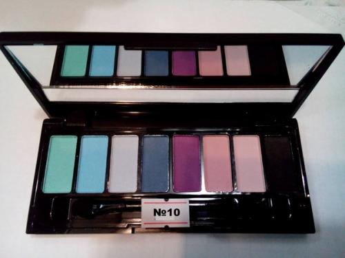 Макияж глаз - самый подходящий способ подключить модные цвета 2016 года к вашему образу. 02