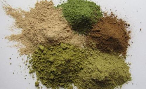 Красиво оформленные брови - одно из самых важных требований красоты. 01