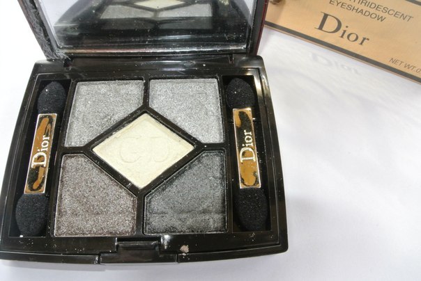 Тени для век дают возможность стать дизайнером своего макияжа. 06