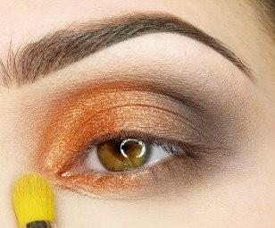 Макияж для зелено-карих глаз) попробуйте повторить). 02