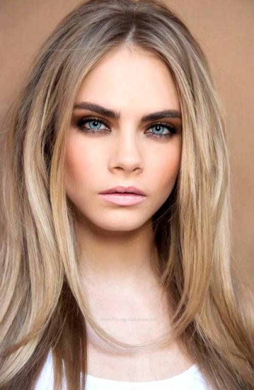 Уже не первый сезон лидирующую позицию в макияже занимает эффект Smoky Eyes. 02