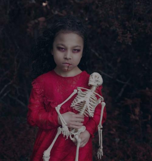 Зомбики.  Фотограф из Хьюстона бриттани бентин детей … в зомби превращает. 03