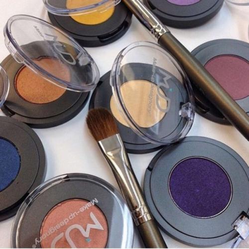 Урок макияжа для карих глаз Бордо. 01 Урок макияжа для карих глаз Бордо. 01