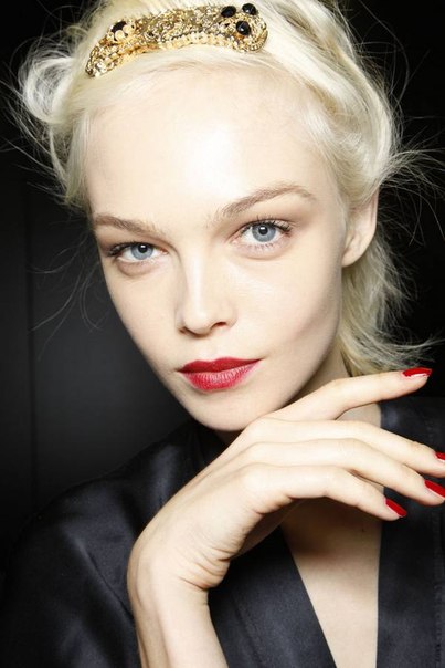 Beauty.  http://vk.com/topic-60527621_29239976.