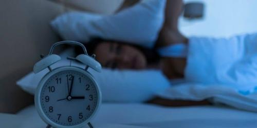 Сбитый режим сна в разы повышает риск инфаркта, деменции и депрессии, - исследование New York Times. 

