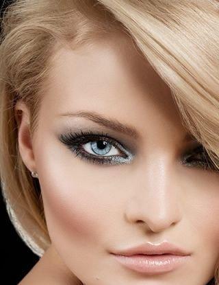 9 февраля в 12. 00. Фотограф Анна Зенина & визажист Гущина Софья. 01