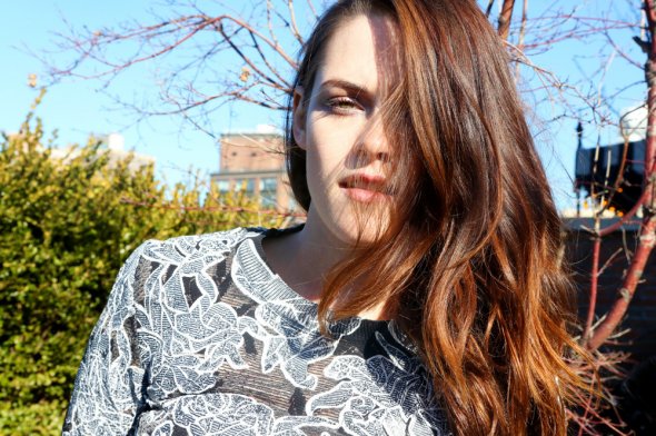 News: Кристен Стюарт на пресс-джанкете Rosabotanica Balenciaga в Нью-Йорке, 24. 01. 14. 03 News: Кристен Стюарт на пресс-джанкете Rosabotanica Balenciaga в Нью-Йорке, 24. 01. 14. 03