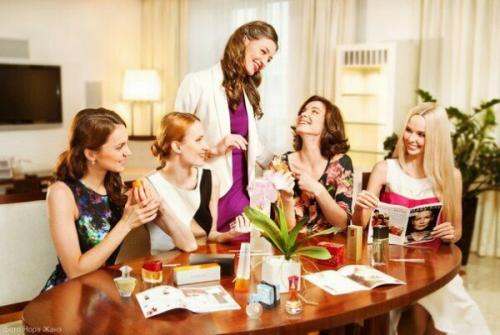 Здравствуйте. Приглашаю вас на тренинг по уходу за кожей ( макияж! 01