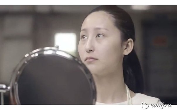 Фейсом об тейбл: как сделать макияж за 10 секунд. 03