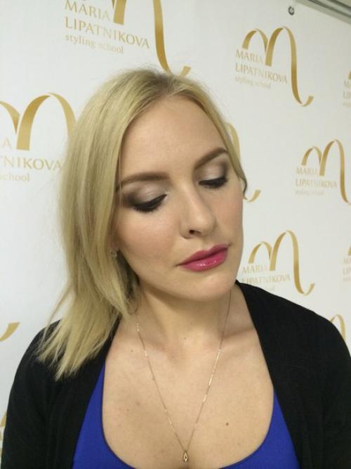 Я начинающий визажист, хочу услышать обоснованную критику и советы? 03