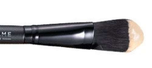 Школа красоты. 5 кистей для макияжа. 01 Школа красоты. 5 кистей для макияжа. 01