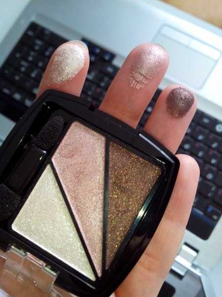 Трехцветные тени для век Грани Цвета в наличии оттенок серый туман -249 руб! 03