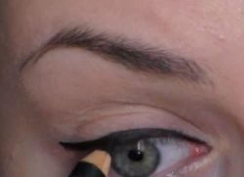 Как рисовать стрелки подводкой. 04