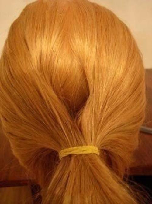 Потрясающая вечерняя прическа с плетением: 02