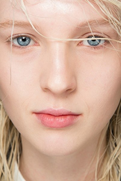 Вот и настало время поговорить о модном макияже осень - зима 2014-2015 гг. 08 Вот и настало время поговорить о модном макияже осень - зима 2014-2015 гг. 08