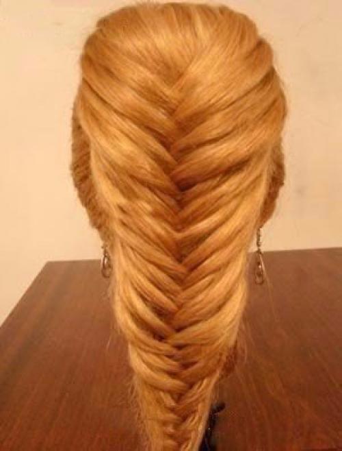 Потрясающая вечерняя прическа с плетением: 05