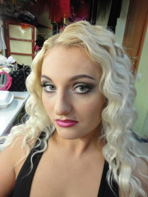 Яркий макияж - как выделиться и показать свою уникальность? 01