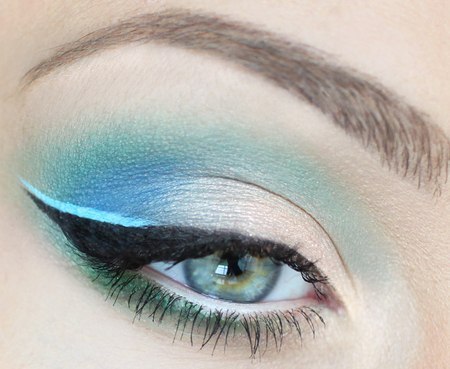 Идея яркого макияжа на новый год. 02