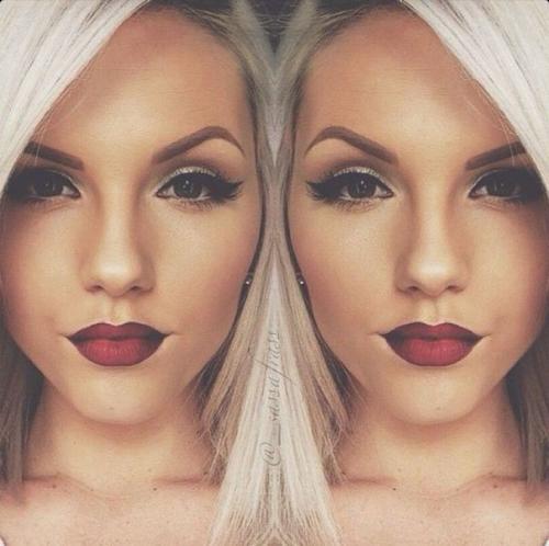 Полюбите темную помаду. 03