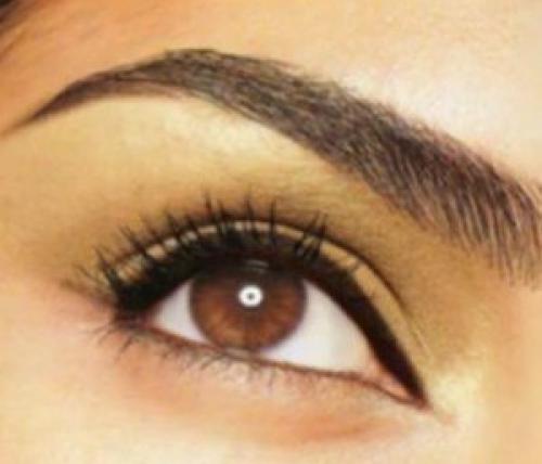 Почему так важна процедура оформления бровей? 03