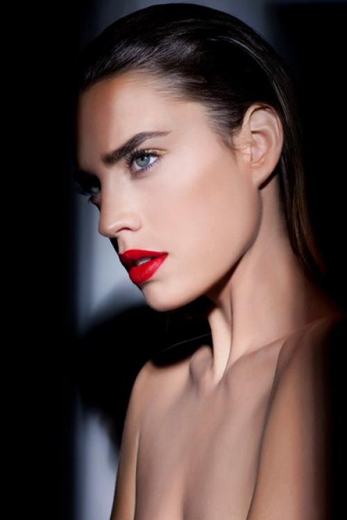 Professional Make UP? 01