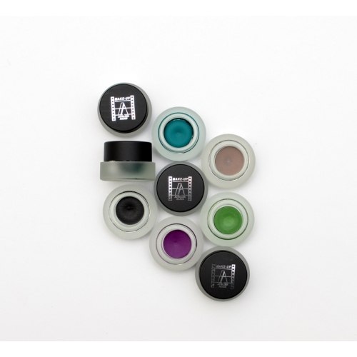 Гелевая подводка ===.  Гелевая подводка для глаз - жидкое средство, компоненты которой прекрасно впитываются и неохотно отдаются натуральными кистями. 01 Гелевая подводка ===.  Гелевая подводка для глаз - жидкое средство, компоненты которой прекрасно впитываются и неохотно отдаются натуральными кистями. 01