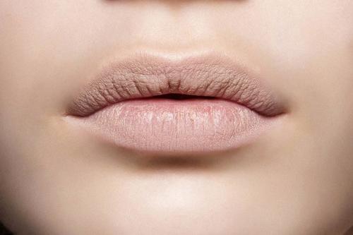 Как создать эффект зацелованных губ? 01 Как создать эффект зацелованных губ? 01