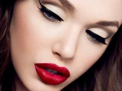 Цветовое решение новогоднего макияжа 2014 для голубых глаз. 04 Цветовое решение новогоднего макияжа 2014 для голубых глаз. 04