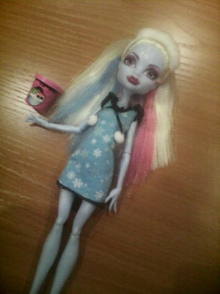 •°•°•Abbey Bominable•°•°•. Фото моей куклу Эбби из колекции Dead Tired. 02