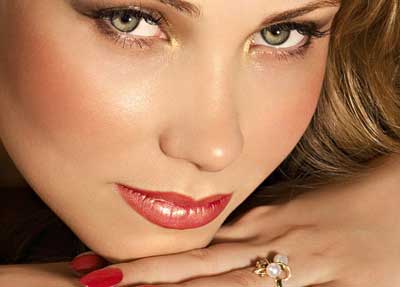 Цветовое решение новогоднего макияжа 2014 для зеленых глаз. 04