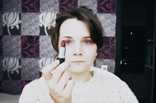 Сегодняшним макияжем мы торжественно даем старт предновогодним приготовлениям. 03 Сегодняшним макияжем мы торжественно даем старт предновогодним приготовлениям. 03