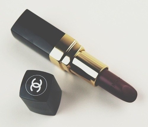 Модная тёмная помада: как правильно подобрать? 03 Модная тёмная помада: как правильно подобрать? 03