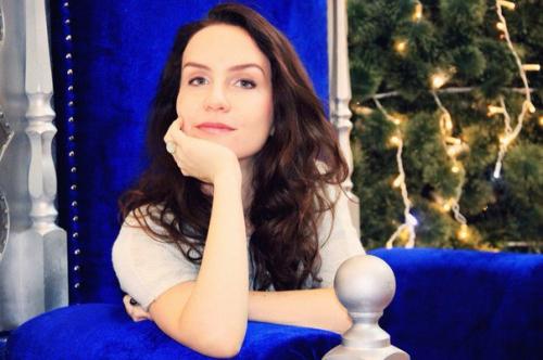 Сегодняшний пост посвящается всем любительницам красить волосы. 01