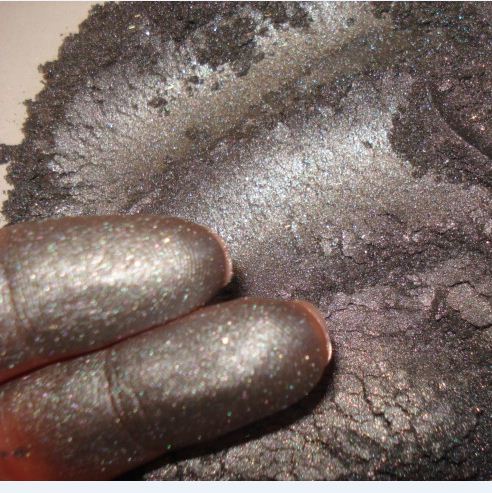 Макияж - самое красивое проявление женского коварства. 05