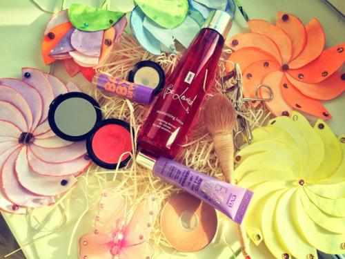 Скоро весна?  Мой Fresh макияж, впервые выкладываю себя до и рассказываю о продуктах, надеюсь пост будет полезен? 01