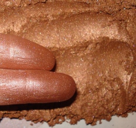 Макияж - самое красивое проявление женского коварства. 03