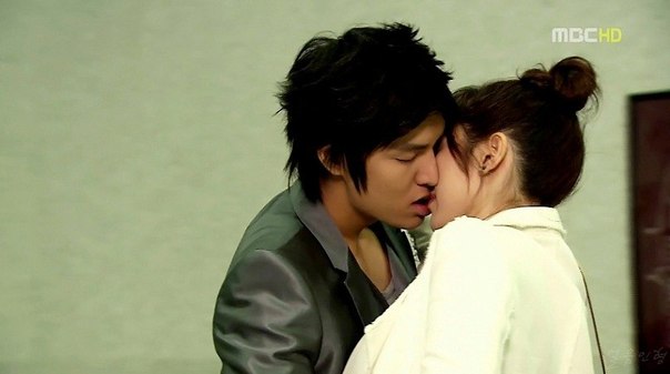 Хотите жить как в корейской дораме - тогда мы идём к вам). 08