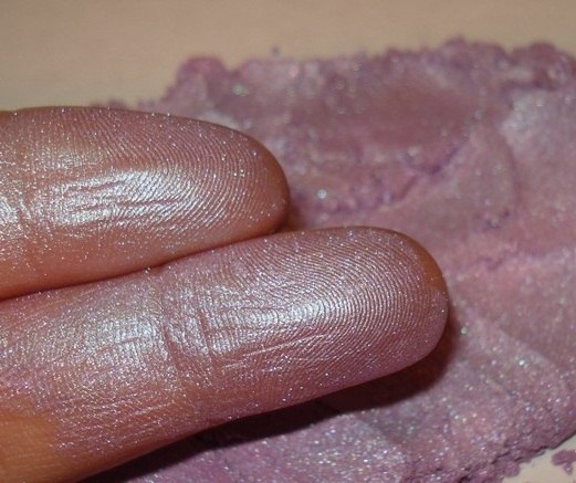 Макияж - самое красивое проявление женского коварства. 01