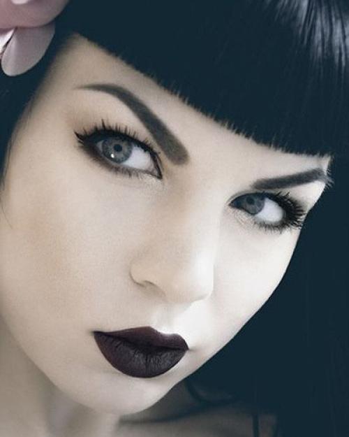 Милые девушки идёт запись на МАРТ на свадебные прически макияж! 02