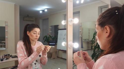 4 занятие. Вечерний макияж. 01