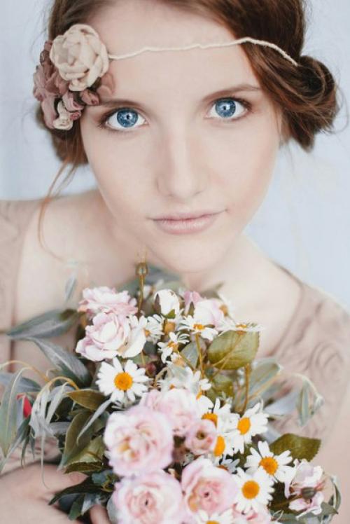 Сенсация!  В нашем салоне красоты появилась возможность обрести знания по визажу! 05