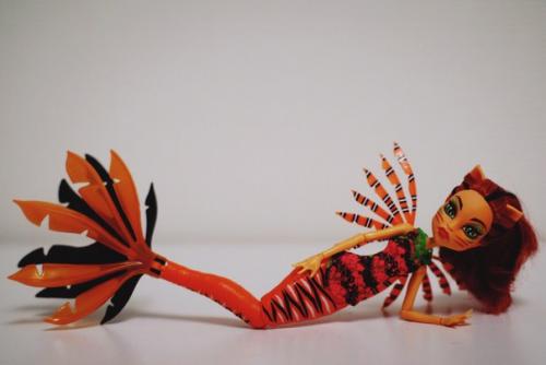 * сегодня обменяли тору Левшу на нормальную куколку, теперь можно и фотообзор устроить *. 01