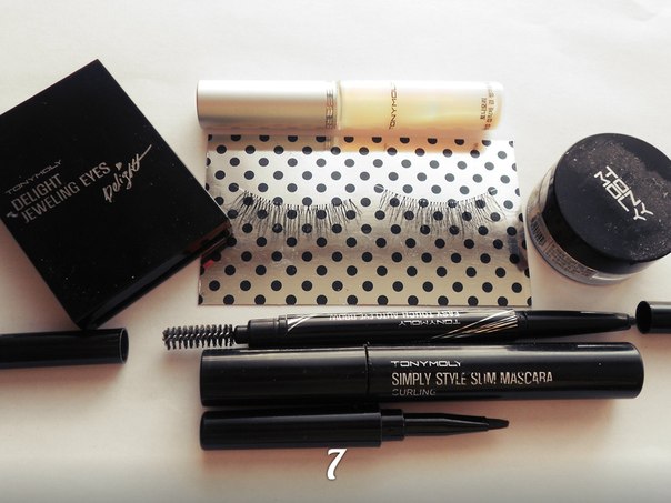 Мой ежедневный и еженедельный уход от Tony Moly. 06