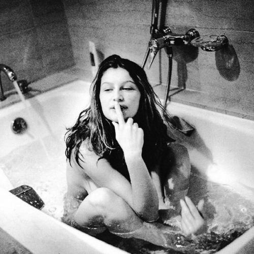 Настоящая женская красота в фотосерии Женщины до 10 Утра. 09