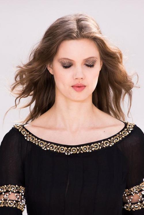 Дымчатыми Глазами сейчас сложно удивить. 05