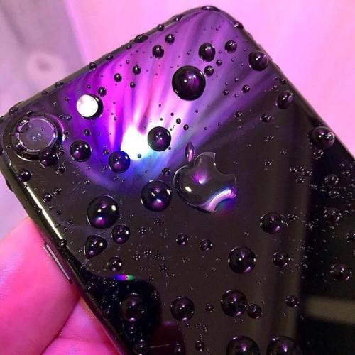 Как научиться красить глаза подводкой? 01 Как научиться красить глаза подводкой? 01