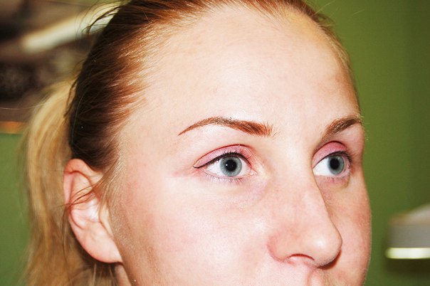 С помощью перманентного макияжа можно и, правда, творить чудеса. 01