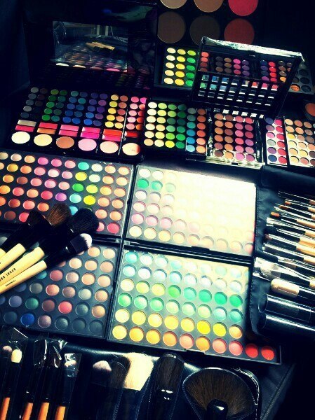 Выбираем тени для век. 04 Выбираем тени для век. 04