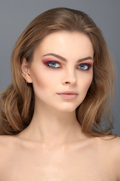 Мастер-класс от милы Елфимовой (преподавателя Make - Up Atelier Paris) Шик Бордо. 03