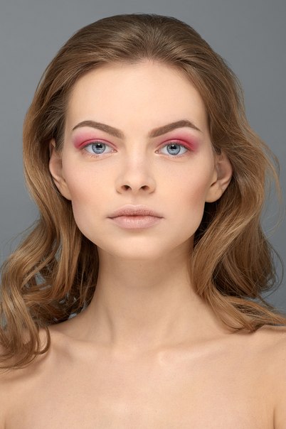 Мастер-класс от милы Елфимовой (преподавателя Make - Up Atelier Paris) Шик Бордо. 01